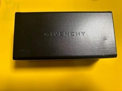 ジバンシィ　レディースサングラス　美品