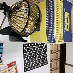 ビンゴゲーム機、ビンゴカードセットの画像