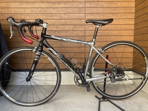 【クロスバイク】美品❗️ブリヂストン製CYLVA 3x8段変速　700x32c チェーン新品❗️若林自転車　唐崎店　SALE中❗️ クロスバイク】美品❗️ブリヂストン製CYLVA 3x8段変速 700x32c