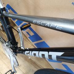 [受渡し完了しました] こんなに安いのに更に神奈川ペイで20%ポイントバックです。GIANT 2023年車 エスケープR3LTD ブラックトーン シマノモデル が特価です。の画像