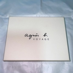 ☆お値引可能☆【美品】agnes b. 赤 カードケース