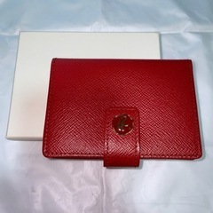 ☆お値引可能☆【美品】agnes b. 赤 カードケースの画像