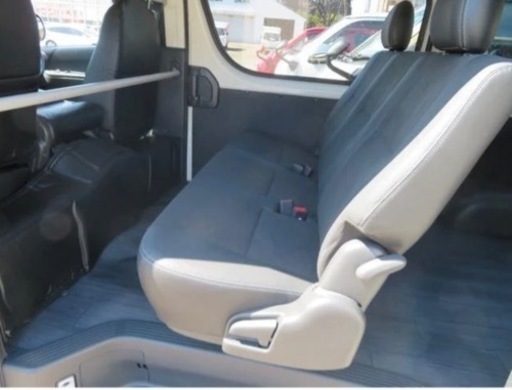 【購入者決定】ハイエース ワイド用純正リアシート