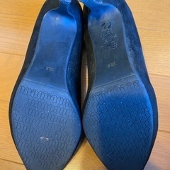 パンプス　23.5cmの画像