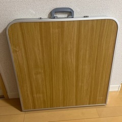 SOUTHERNPORT アルミフォールディングテーブル　木目　ベージュの画像