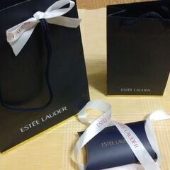 ◆【ESTEE LAUDER/色々セットで♪】　●ダブルウェアーファンデーション,　●専用袋、各種・複数有り。　の画像