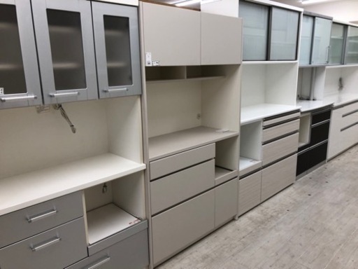 パウモナ レンジボード 2枚扉 ホワイト【トレファク堺福田店】