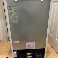 アイリスオーヤマ 冷凍庫 60L ホワイト IUSD-6B-W 小型 家庭用の画像