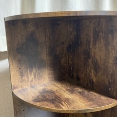 【ニトリ】【ほとんど使用していません。】カラーボックス　コーナー3段（ミドルブラウン）の画像