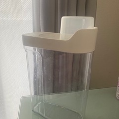 無印良品　米びつ