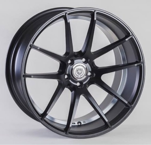 美品19インチホイール　フロント8.5j +40 リア9.5j +40