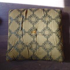 座布団（取引者決定)の画像