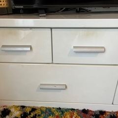 テレビ台収納の画像