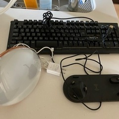 【取りに来ていただく方限定】ゲーミングキーボード 目覚まし時計 ...