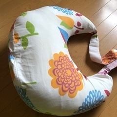 授乳クッション