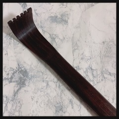 ꒰未使用꒱黒檀 孫の手 天然木材 焦げ茶系 モダン 和風テイスト