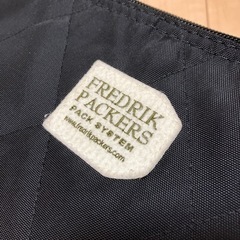 フレデリックパッカーズ　キルティングサコッシュの画像