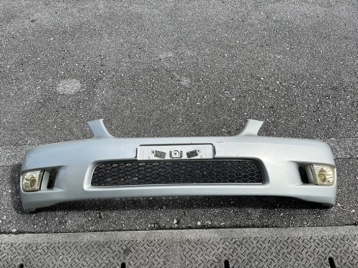 アルテッツァ純正バンパー。フォグランプおまけ