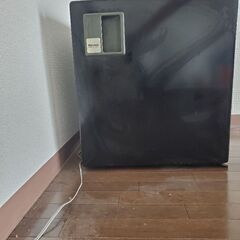 【9/14まで】小さい冷蔵庫タダでお譲りいたしますの画像