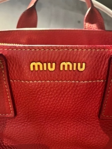 miumiu ハンドバッグ