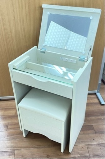 埼P◇フクダクラフト ドレッサー＆スツールセット 2口コンセント付き ナチュラル 化粧台 メイクボックス 一面鏡