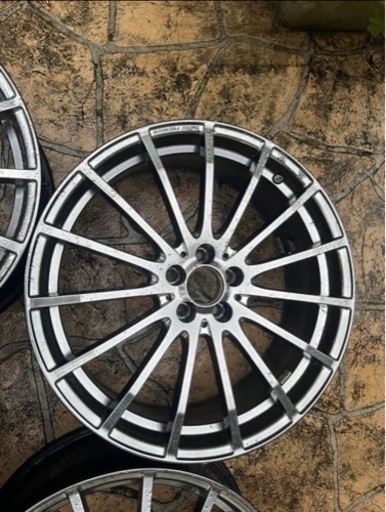 Voltec PREMIUM 19インチ 7.5J offset48 pcd100