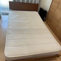 ニトリ(N-sleep)セミダブルベッド3点セット (しま) 大森海岸のベッド