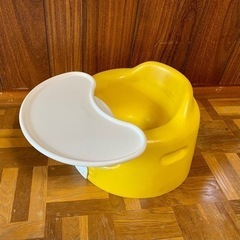 バンボ　Bumbo 黄色の画像