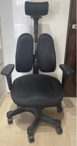 オフィスチェア　ニトリ　デュオレハイ