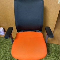 オフィスチェア