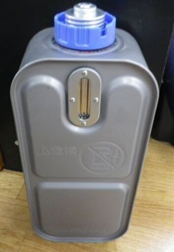ダイニチ 石油ファンヒーター 2017年製 5L 木造9畳 コンクリート12畳
