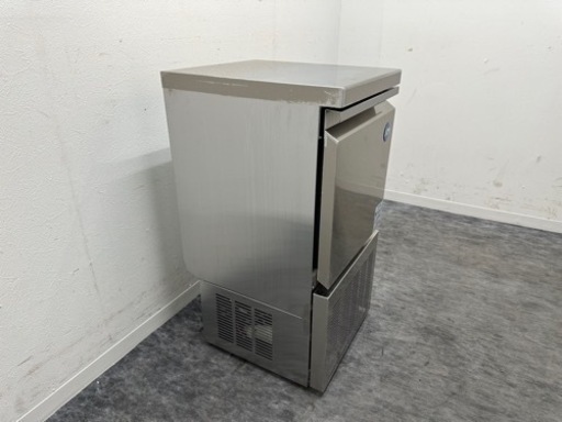 ジェーシーエム　JCM　業務用　全自動製氷機　キューブアイス　２０２１年製　厨房　飲食店　JCMI-２５