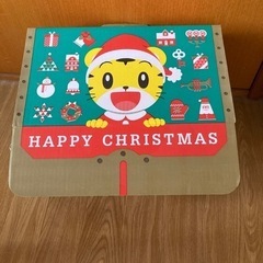 しまじろうのダンボール