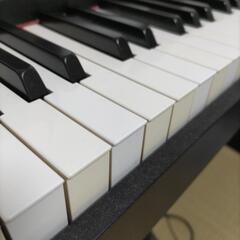 電子ピアノの画像