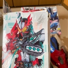 取引中　仮面ライダー　セイバー　電子おもちゃの画像