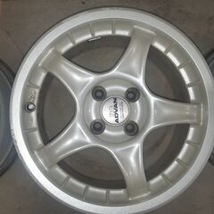 アドバン　RCラリー　１５インチ　６.5Jの画像