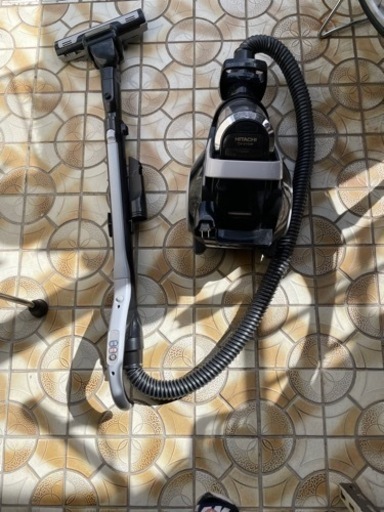 掃除機　HITACHI