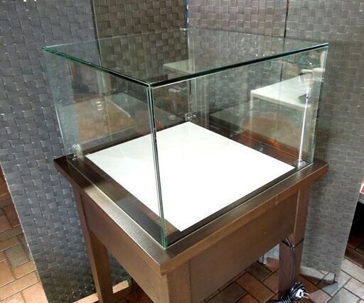 ① ジュエリー ショーケース コレクションケース ライター アクセサリー 店舗什器 展示 陳列 照明付き 新道東店