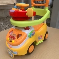幼児用　アンパンマンよくばりビジーカーDXの画像