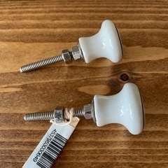 【値下げ】カントリー取手 ネジ付き 2個セットの画像