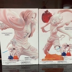 最終値下げ❗️¥3,000→¥2,000💰ワンピース💰ルフィー&シャンクス　ギア５《全２種》の画像