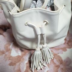 大放出❗ワンコイン、ショルダーバッグの画像