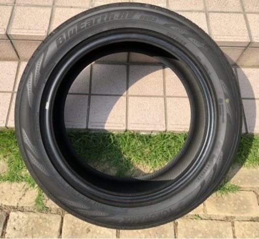ヨコハマ ブルーアースRV RV03 235/ 50R18 中古美品バリ山