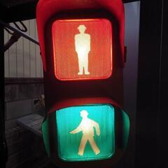 歩行者信号機の画像