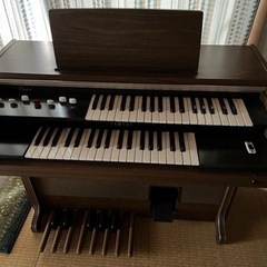 アンティークなエレクトーン