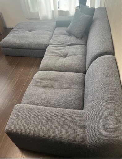 3人がけオッドマンクッションつきローソファー9/30・10/1にとりに来られる方へ