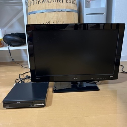 【お引き渡し先決定】TECO 22型液晶テレビ ・DVDプレーヤーセット