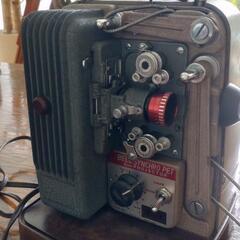 8ミリ映写機