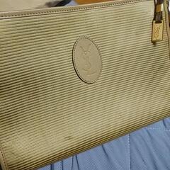⭐イヴサンローラン⭐Yves Saint Laurent⭐セカバン⭐の画像