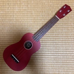 ウクレレ  中古品  箱あり